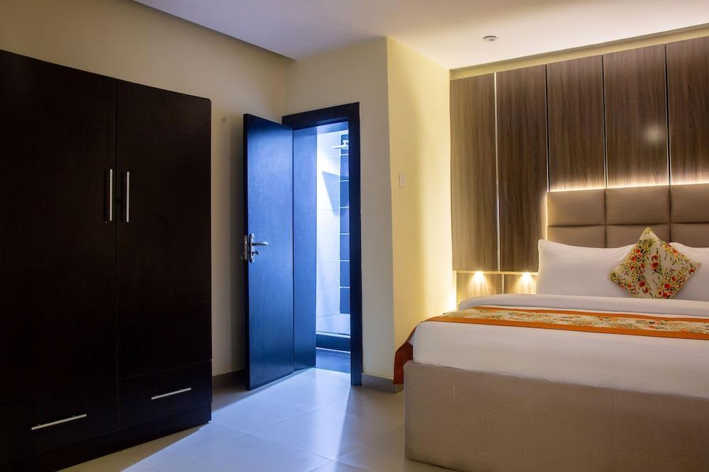 Amber Residence Ikoyi - Tap to explore photos