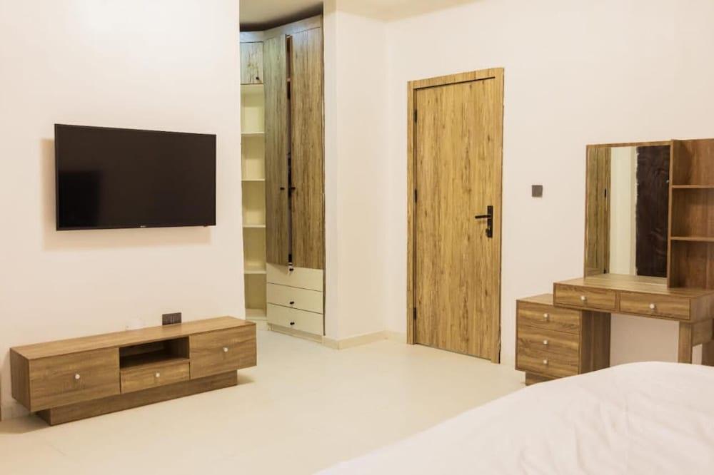 Immaculate 4-bed Apartment in Lekki - Tap to explore photos