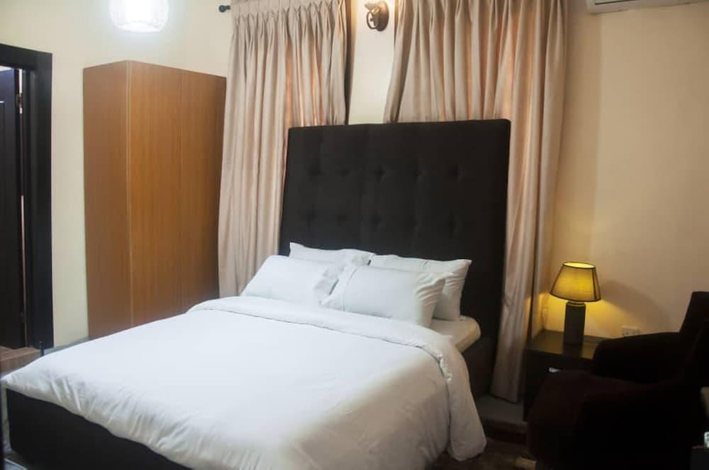 BTT Homes Room Type - Standard Room