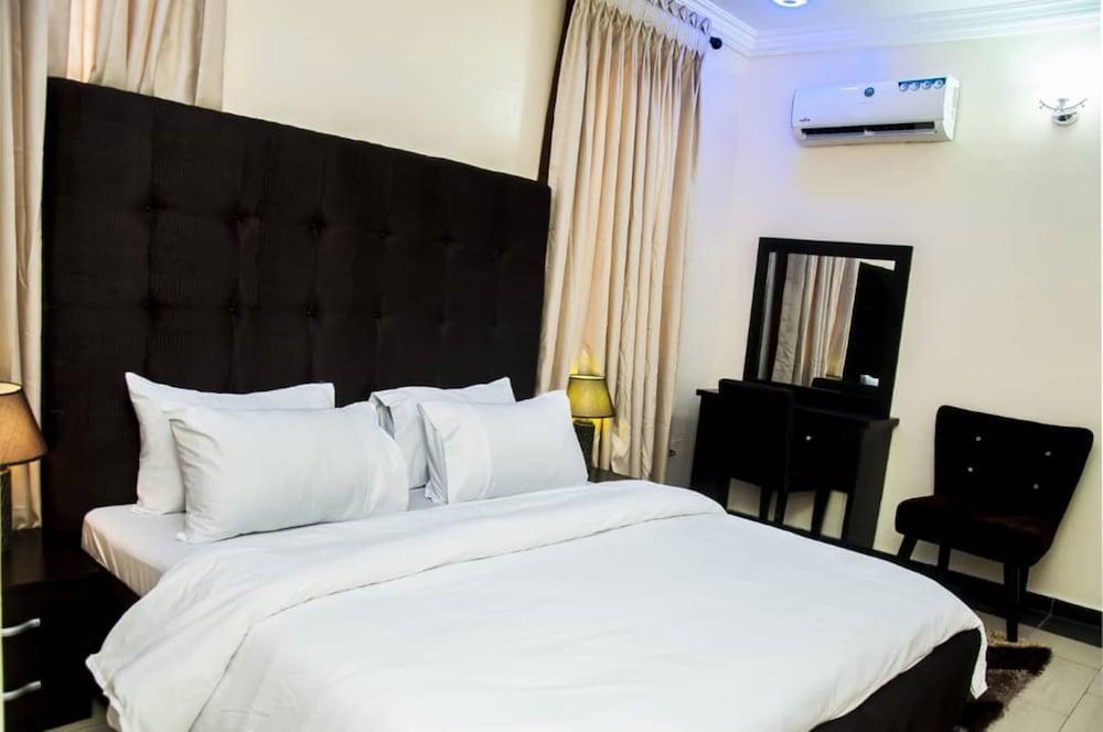 BTT Homes Room Type - Classic Room