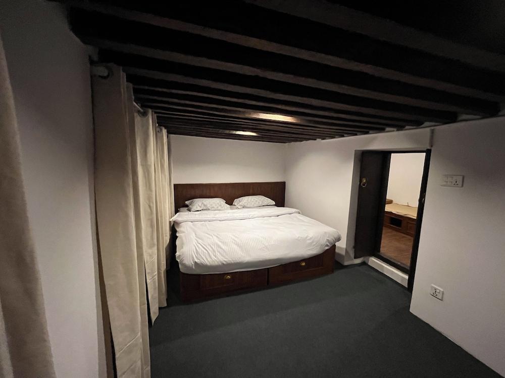 Newa Inn Room Type - Comfort Apartment Newa Inn Room Type - Comfort Apartment