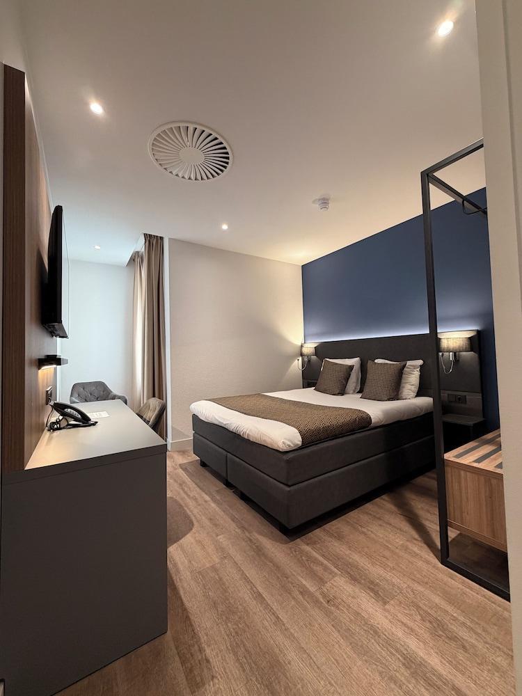 OZO Hotels Antares Amsterdam Schiphol Airport Room Type - Double Room (no window)