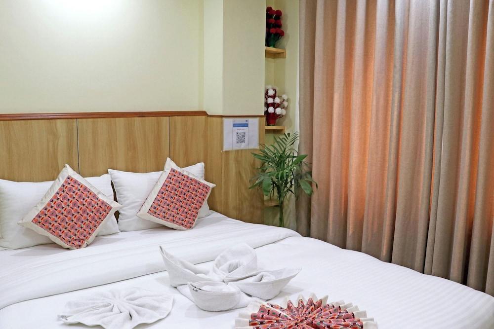Hotel Lumbini Airport Room Type - Deluxe Room, City View