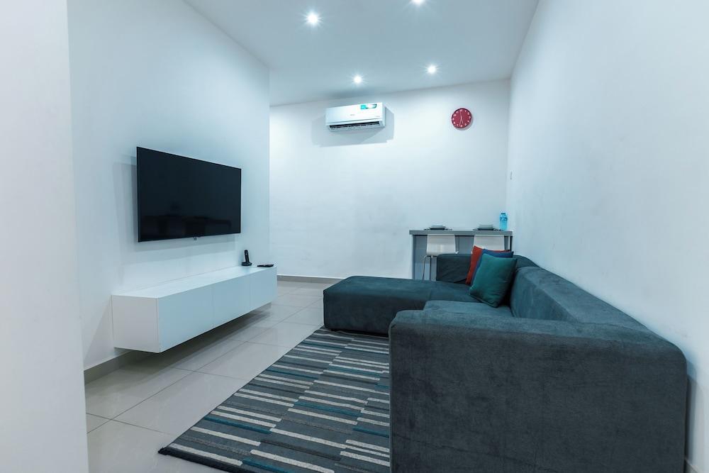 Bluerock Residences - Tap to explore photos