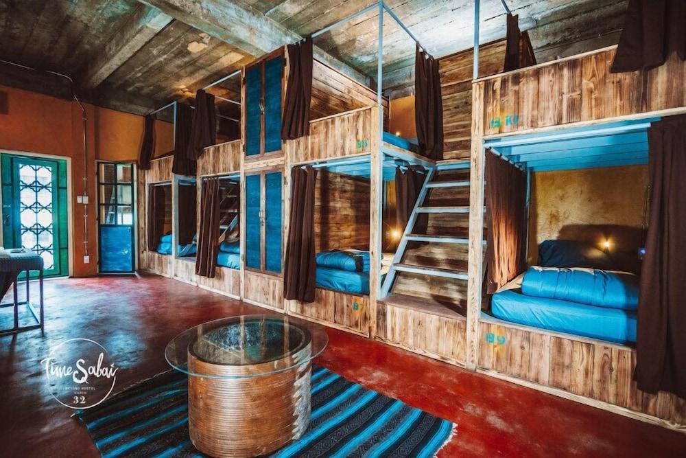 Timesabai32 hostel Room Type - Sigle Bed in Dormitory Room (10 Bed)