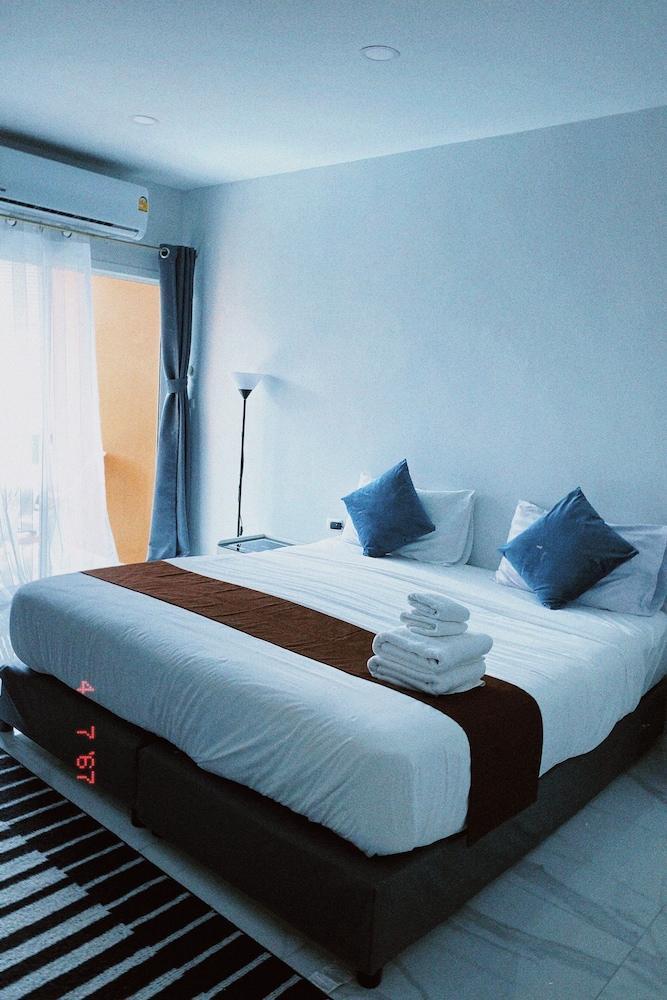 Sasimanta Hotel Room Type - Superior Standard Double bed