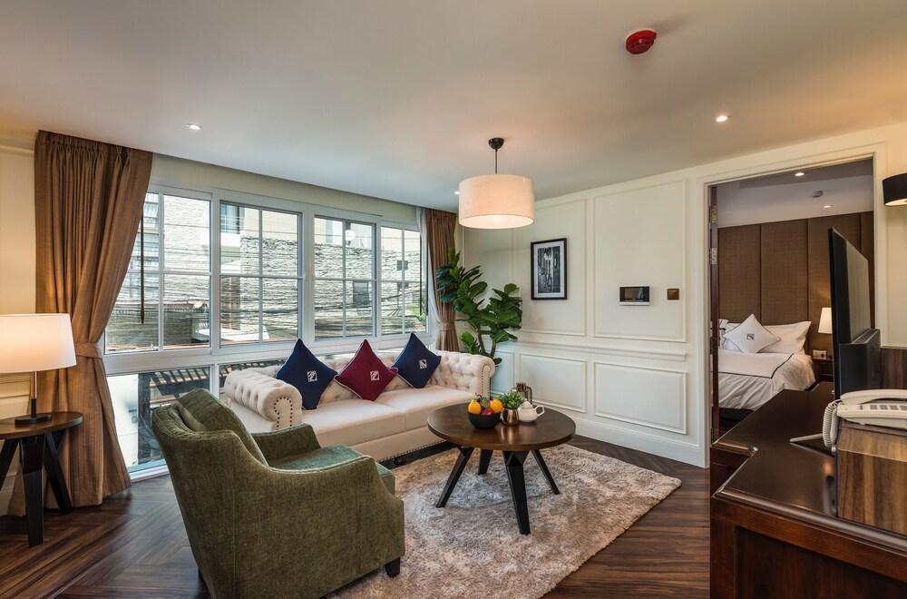The Elite Thong Lor 25 Room Type - Elite Apartment, 2 Bedrooms, City View, Poolside The Elite Thong Lor 25 Room Type - Elite Apartment, 2 Bedrooms, City View, Poolside
