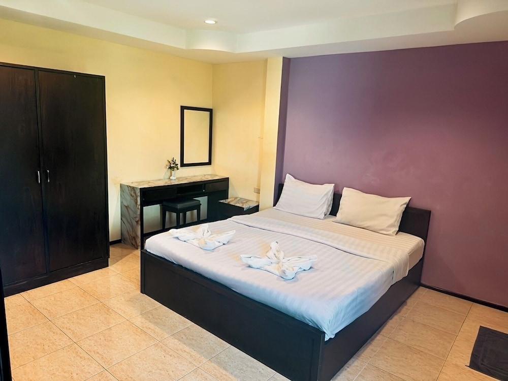 Apartment X5 Room Type - Superior Room, Balcony