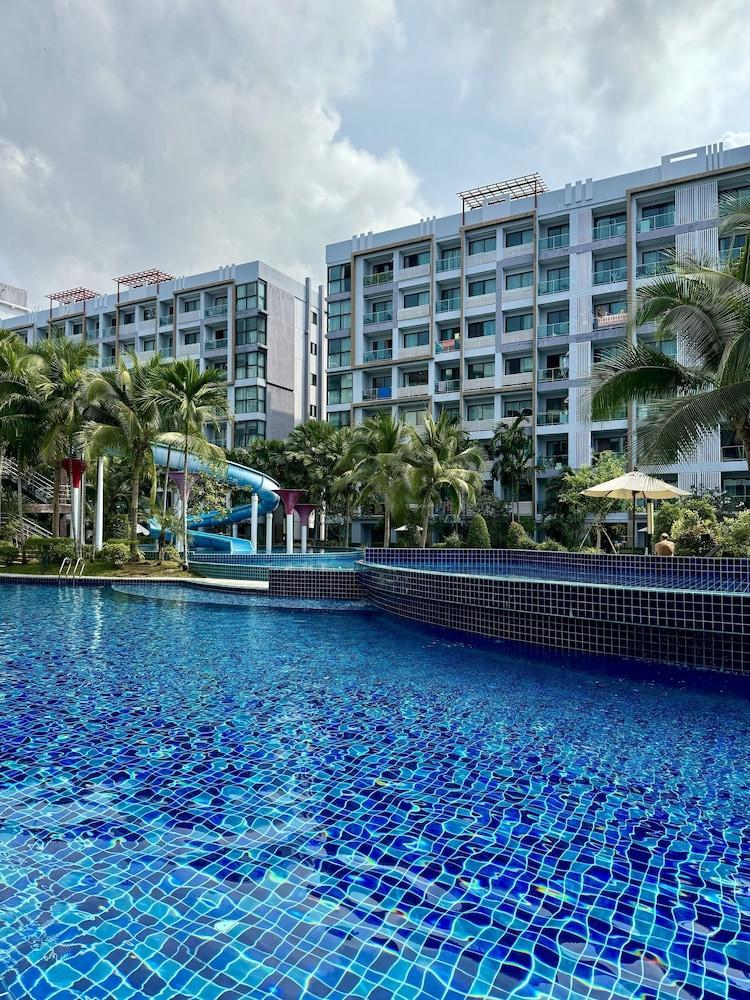 Dusit Grand Park by PSR