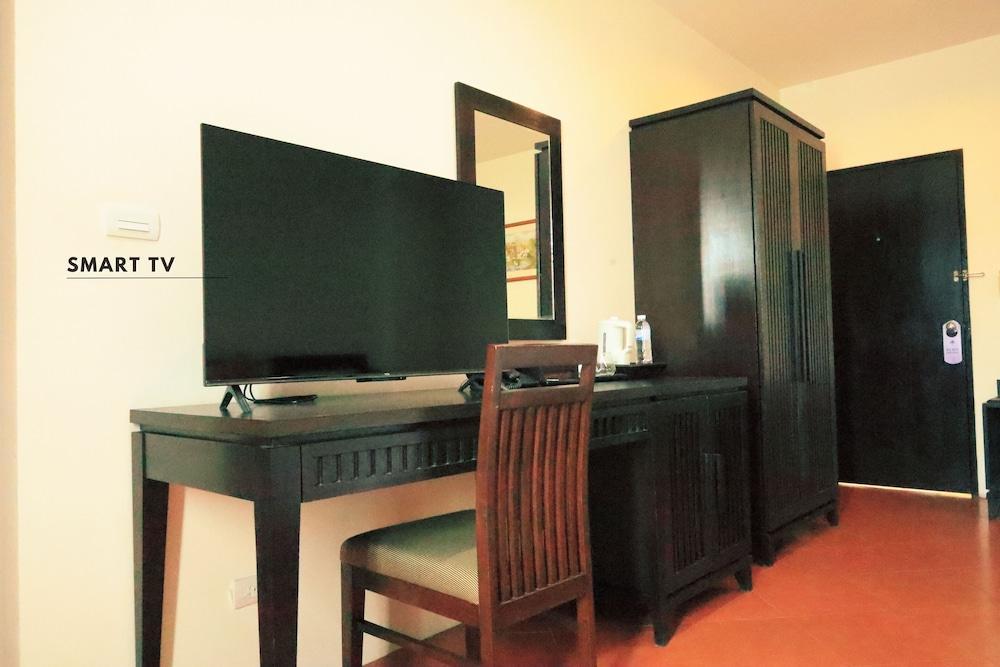 Harmony Patong Hotel Room Type - Deluxe Twin Room