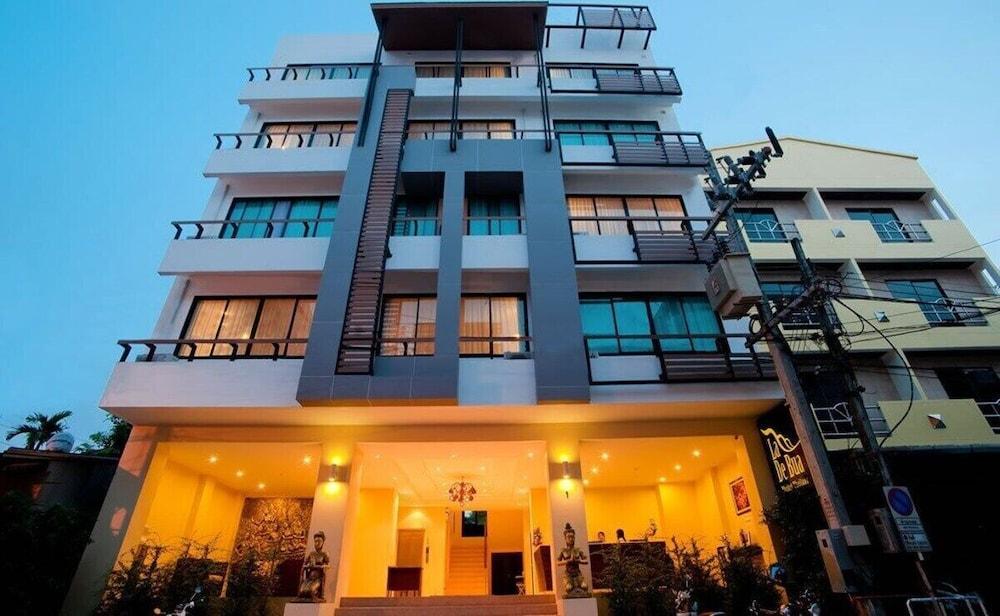Harmony Patong Hotel - Tap to explore photos