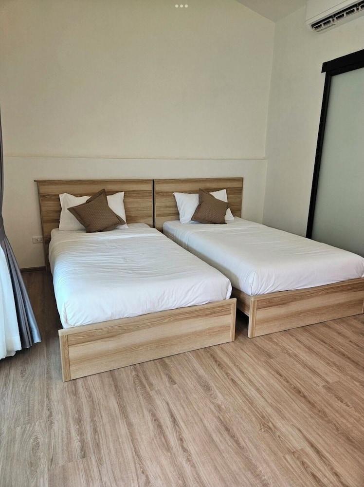 Rapina House Room Type - Deluxe Twin Bed