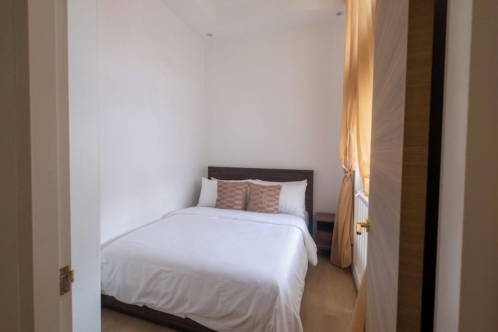 Hovoh Boutique Serviced Apartment - Tap to explore photos