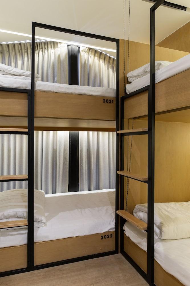 Double B Hostel Room Type - Basic Shared Dormitory, Non Smoking, Shared Bathroom