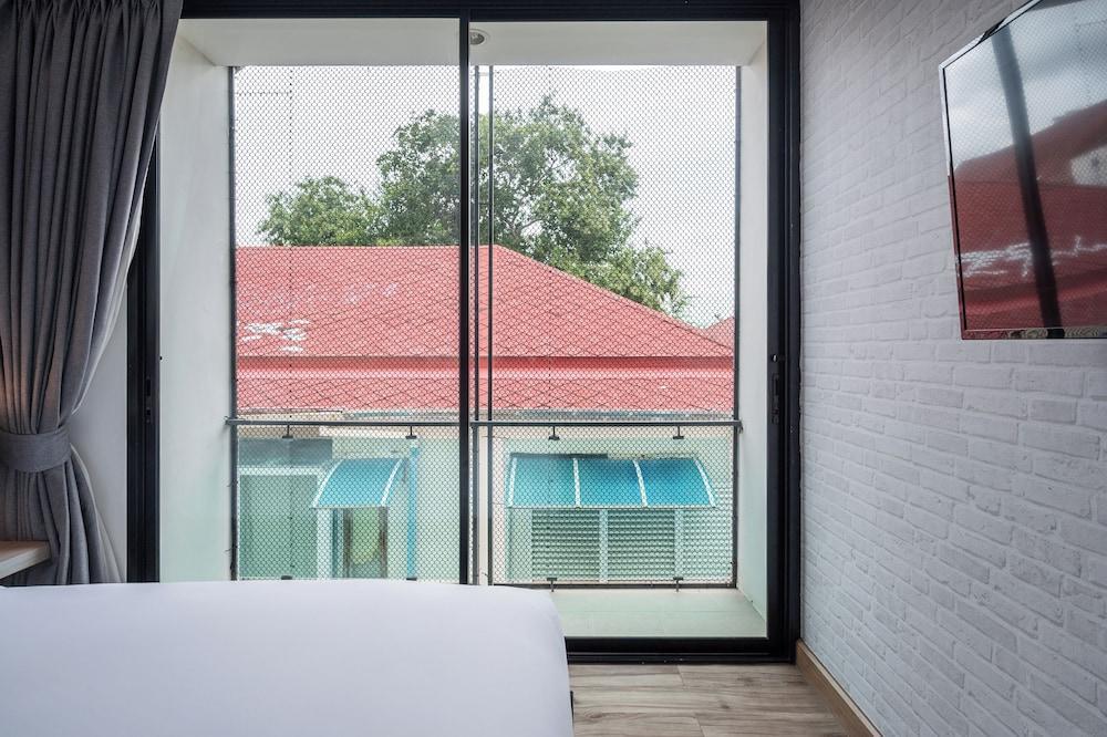 Kokotel Pattaya North Beach - Tap to explore photos