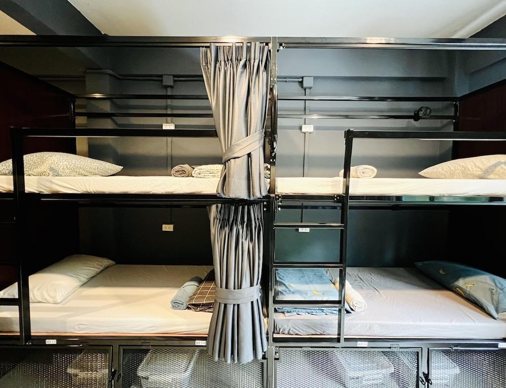 El biografo hostel Room Type - Dormitory Room - Mixed (12 bed)