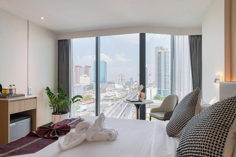 SZ CANALSIDE HOTEL Room Type - Deluxe Single Room