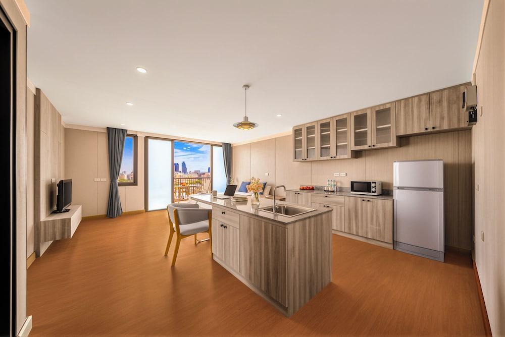 Tycoon Holiday Hotel Room Type - Family Suite