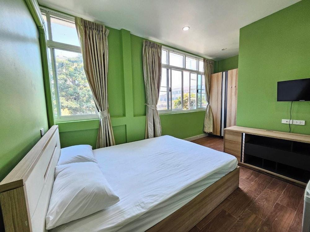 Baanpin Hotel and Cafe Room Type - Standard Double Room