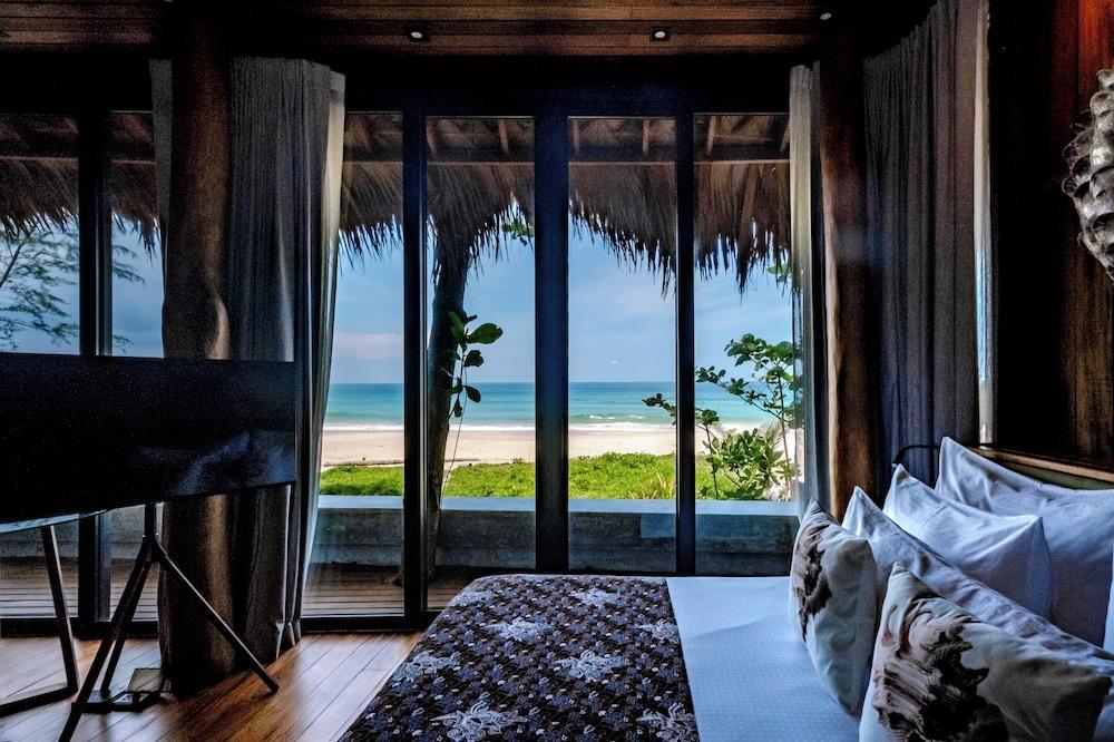 Sealord Naithon Beach Phuket Room Type - Luxury Villa, 1 Bedroom, Sea View