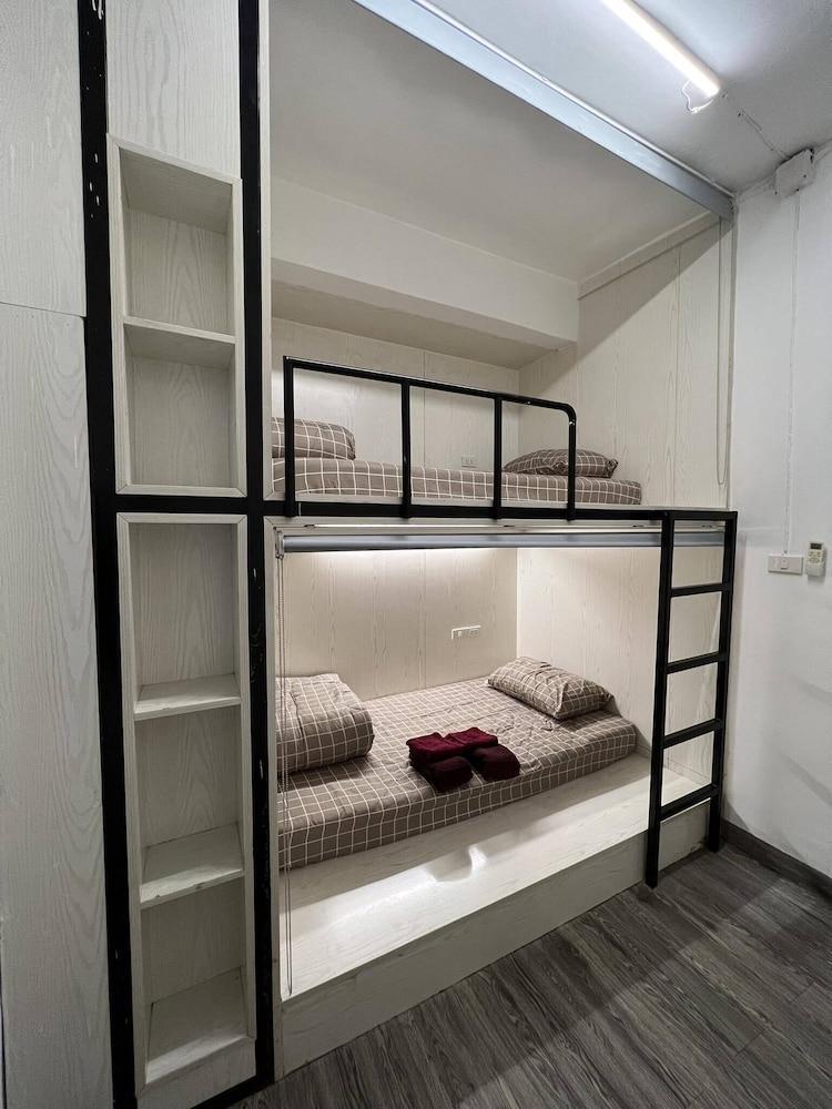 comfy crib hostel Room Type - Standard Single Room