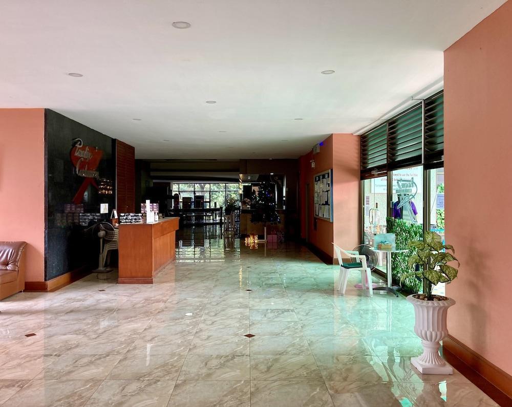 Paradise Condominium by PSR