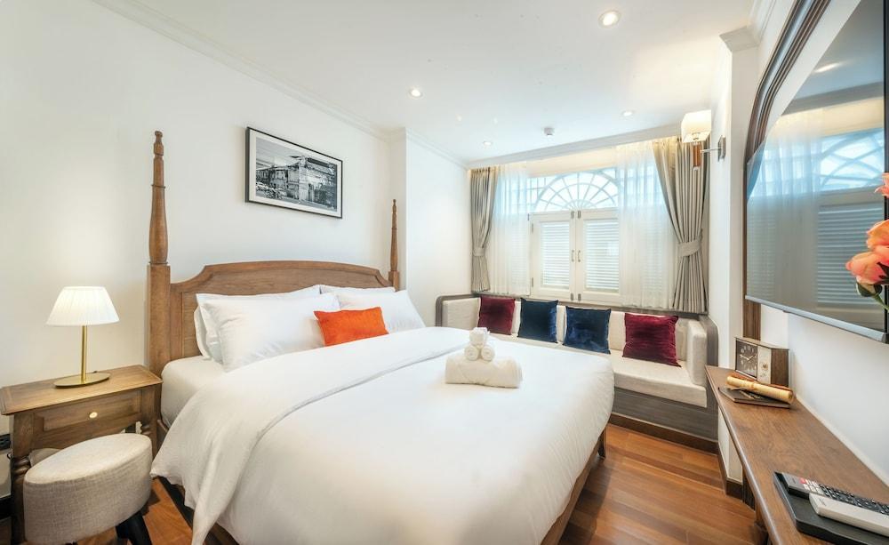 Cherie Bangkok Boutique Hotel - Tap to explore photos