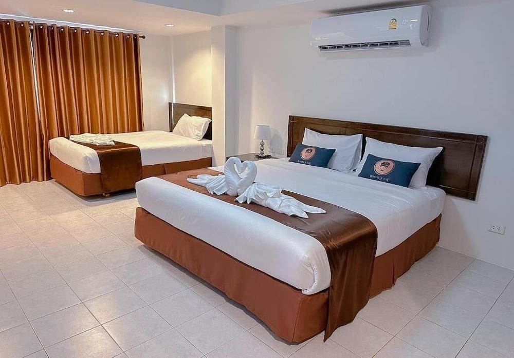 RoomQuest Kalim Beach Room Type - Family Room
