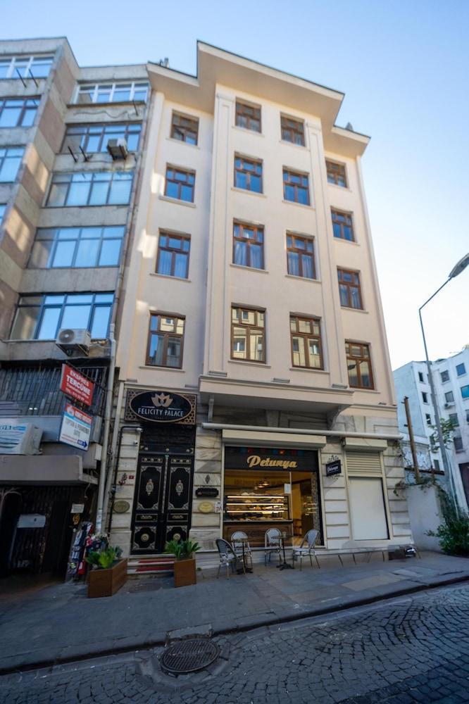 Felicity Palace Sirkeci