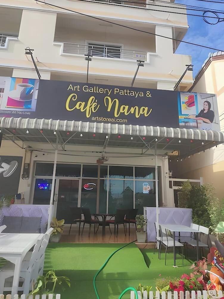 Cafe Nana Hotel & Bar - Tap to explore photos
