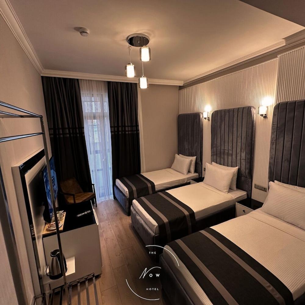 The Now Hotel Room Type - Deluxe Triple Room, 3 Twin Beds, Non Smoking