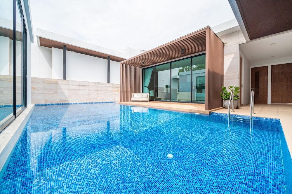 Mövenpick Pool Villa4BR-PrivatePool Room Type - Luxury Villa Mövenpick Pool Villa4BR-PrivatePool Room Type - Luxury Villa