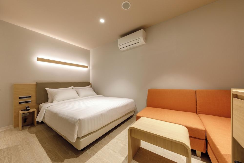 Nishitetsu Hotel Croom Bangkok Silom Room Type - Standard Plus Room