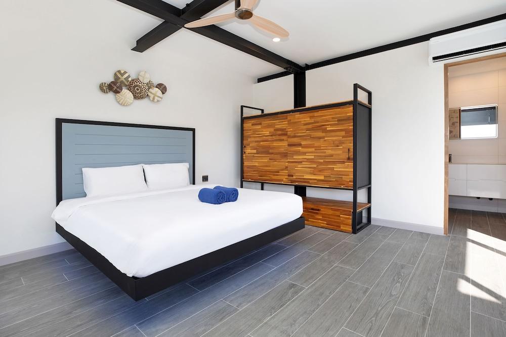 Innovative 12m Eco Pool Villa Sunset 1 Room Type - Luxury Villa