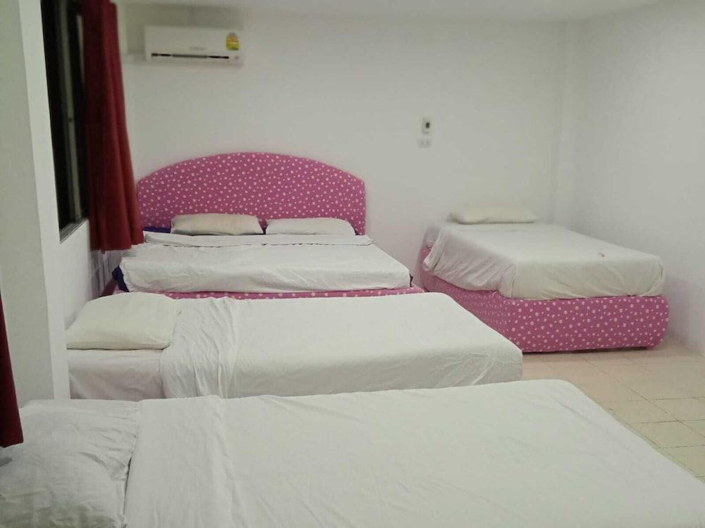 Paradise in bangkok Room Type - Family Studio Suite