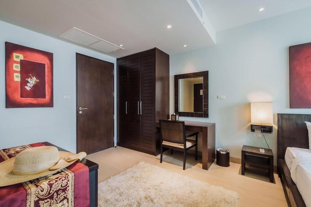Daisy 2 Bedroom Suite - Tap to explore photos