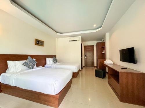 XAYA Pool Access Resort - Phuket - Tap to explore photos