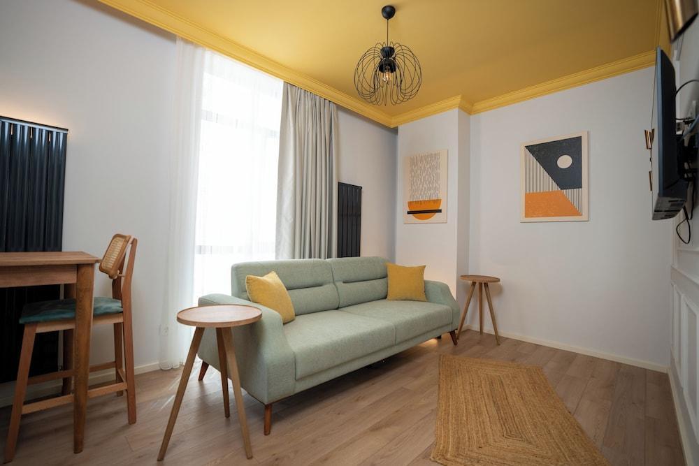 Bird Nest Suite Room Type - Premium Room Bird Nest Suite Room Type - Premium Room