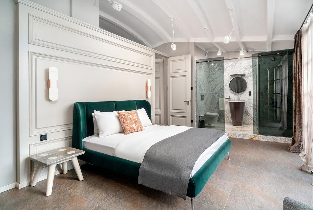 RA Apartments Room Type - Exclusive Penthouse, 1 Bedroom, Partial Sea View, Executive Level