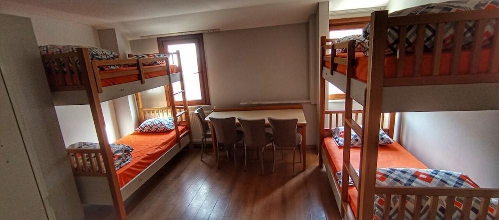 Samatya Apart - Tap to explore photos