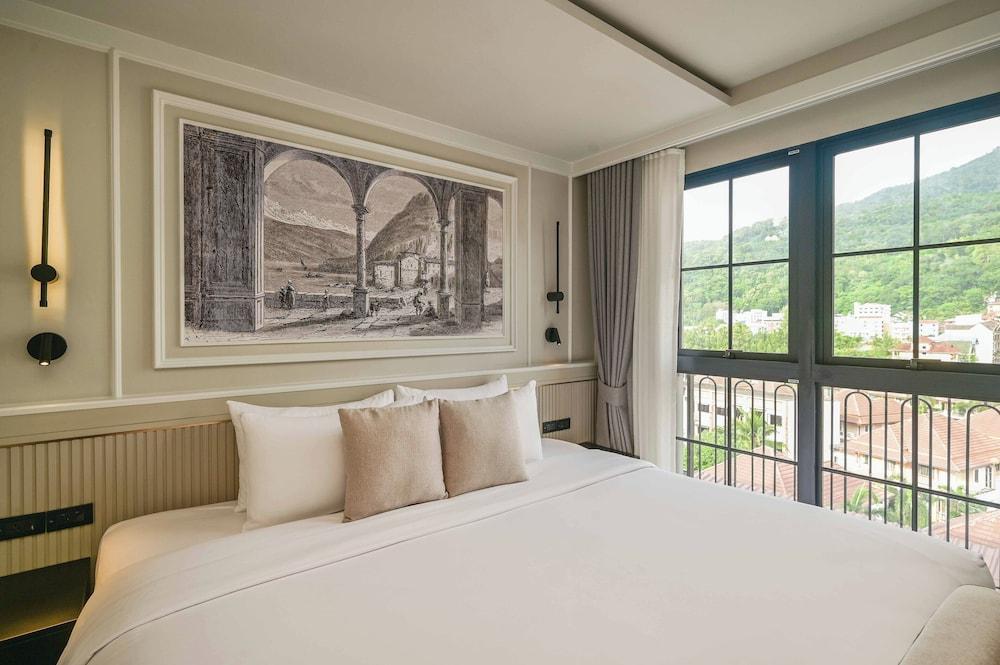 Chateau Du Village Patong Room Type - Superior Studio Chateau Du Village Patong Room Type - Superior Studio