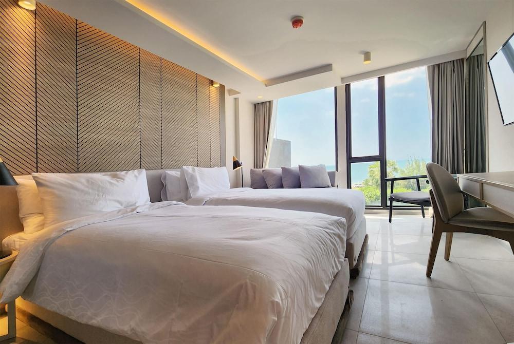 Howard Johnson by Wyndham Pattaya JC Room Type - Superior Room, 2 Twin Beds, Non Smoking, Ocean View Howard Johnson by Wyndham Pattaya JC Room Type - Superior Room, 2 Twin Beds, Non Smoking, Ocean View