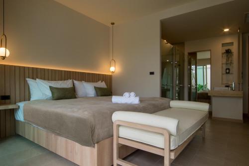 Niranapa Boutique Resort - Tap to explore photos