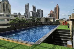 Aspira Suites Sukhumvit 20 - Tap to explore photos