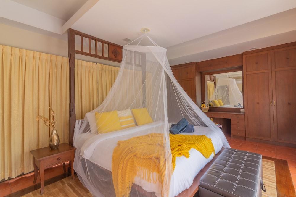Bali Haven 3BDR Private Pool Villa - Tap to explore photos