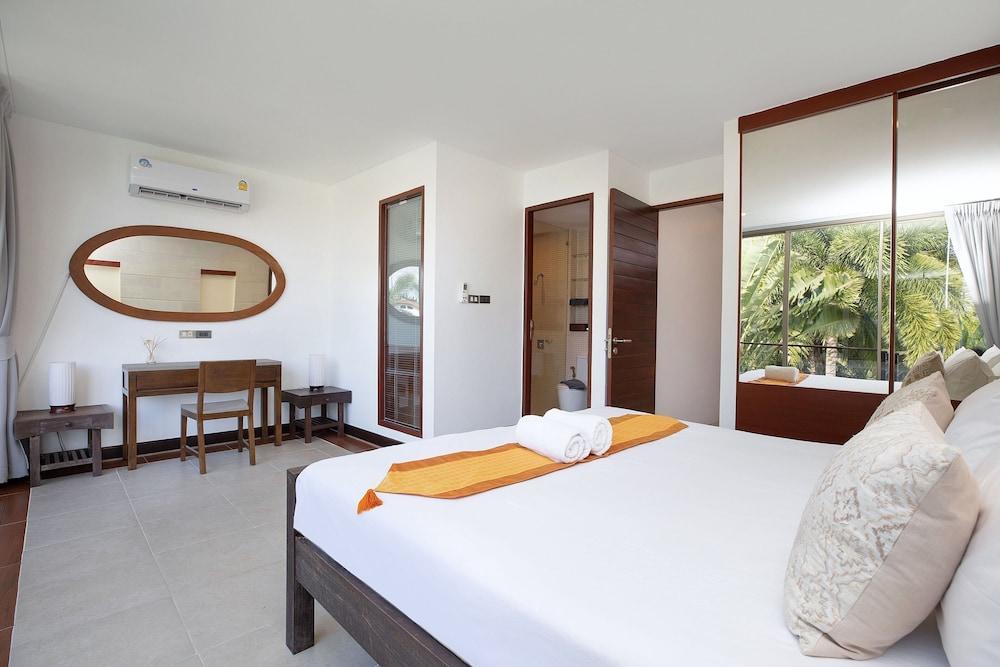 Private 3BR Pool Access Villa Argent 10 Room Type - Design Villa, 3 Bedrooms, Garden View