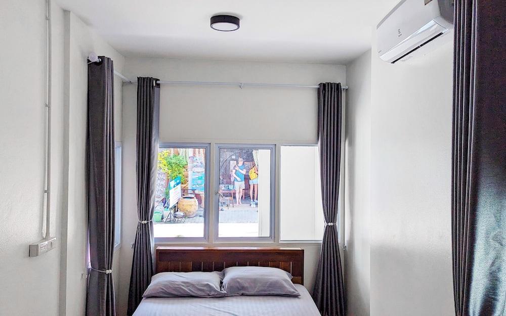 Aforetime House @ Samui Room Type - Standard Studio E1