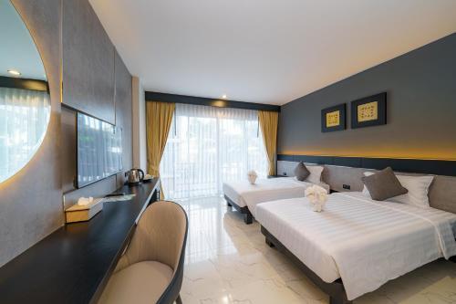 LHC HOTEL AND RESORT Room Type - Twin Room A