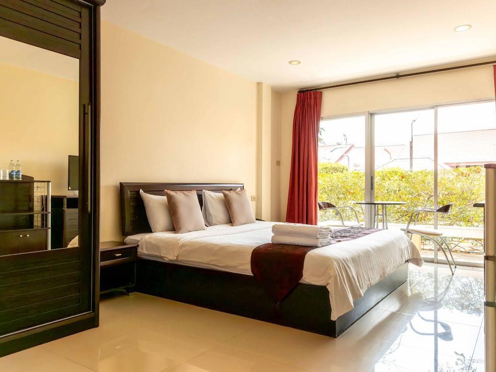 Kiatthada Resort Room Type - Superior King