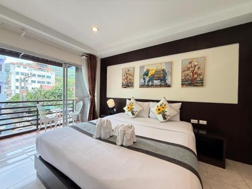 Thai Classic House Room Type - Deluxe Double Room with Balcony Thai Classic House Room Type - Deluxe Double Room with Balcony